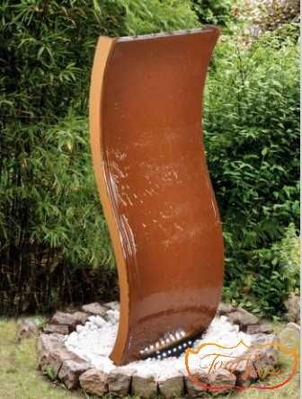 FONTANNA OGRODOWA. FONTANNY ze stali corten. Ściany wodne. Stal corten