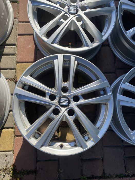 Диски R16 5-112 6.5J ET33 DIA57.1мм. VW AG