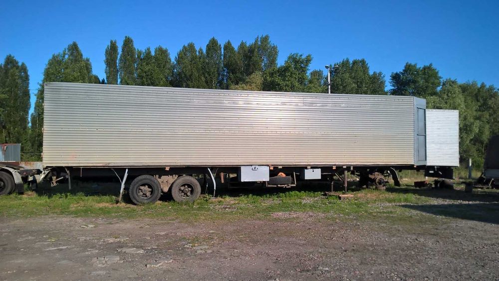 Продам,сдам в аренду под склад полуприцеп изотерм 86 м.куб и прицеп
