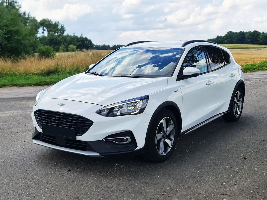 Ford Focus ACTIVE X Podwyższony 125KM Benzyna Nawigacja LED Bezwypadek KAMERA