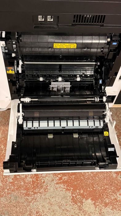 Impressora Laser Cores Multifunções + Toners Novos | Oportunidade