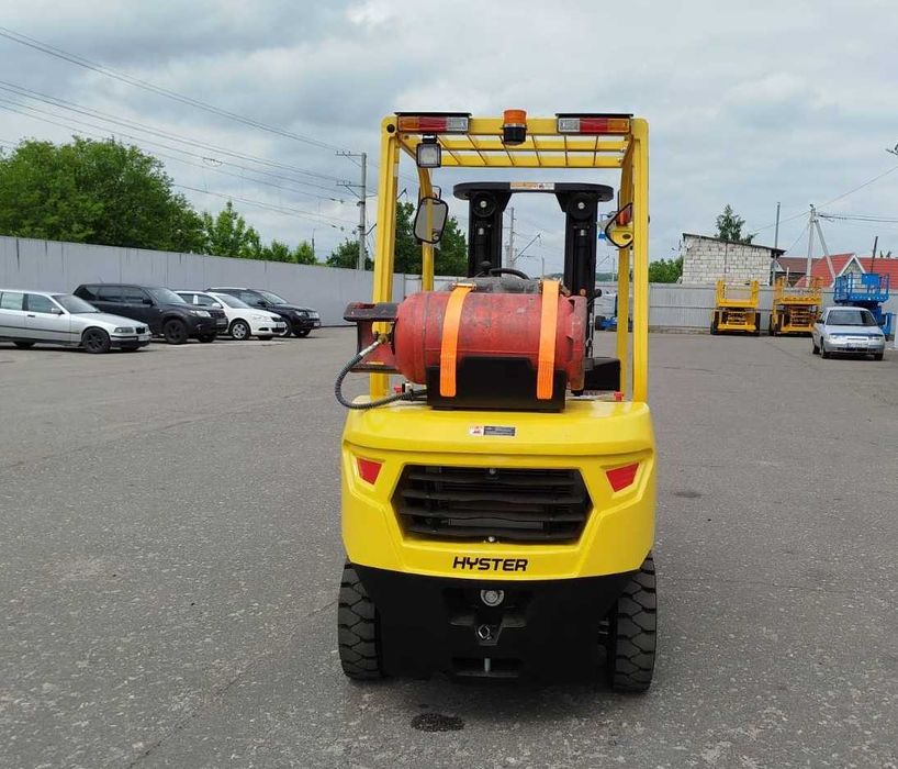Газо-бензиновий вилковий навантажувач Hyster H2.5UT, 2023 рік  Новий  В наявності