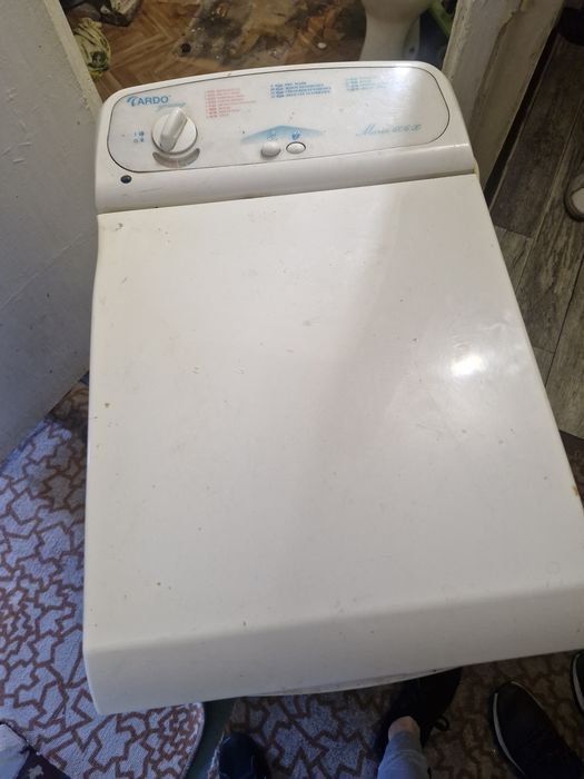 Пральна  машинка, Ardo, вертикальна