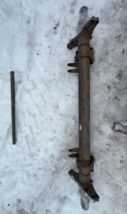 Продам  осі  SMB