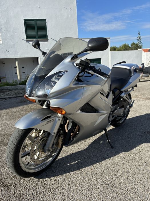 Honda VFR 800 VTEC