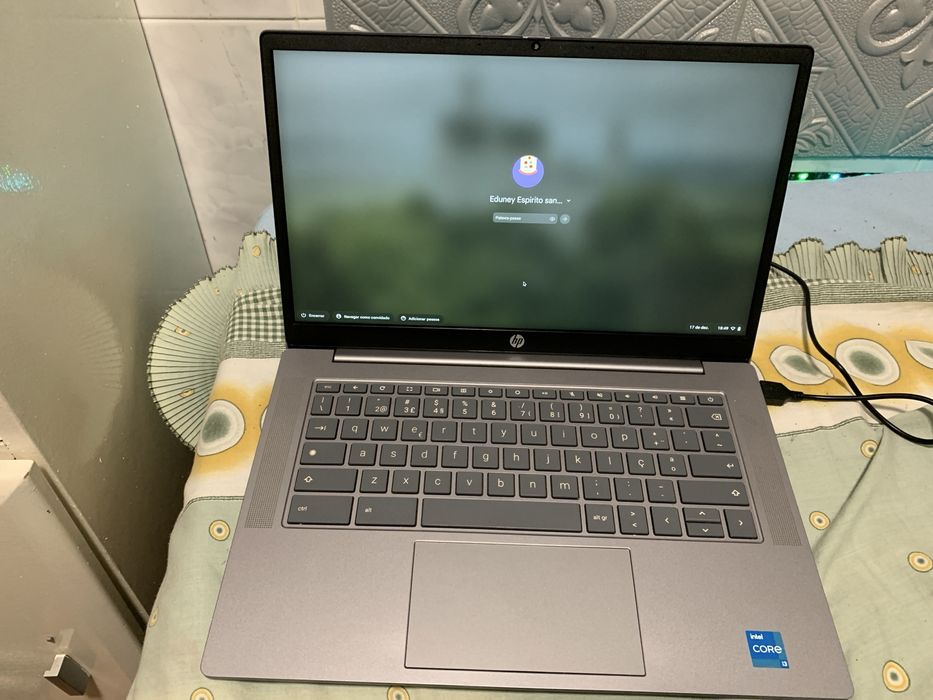 Chromebook Plus 14”- Rápido, Leve e perfeito para Estudos ou trabalho!