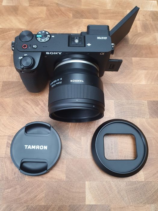 Об'єктив Tamron 35mm f/2.8 Di III OSD M1:2 для камер Sony E full frame