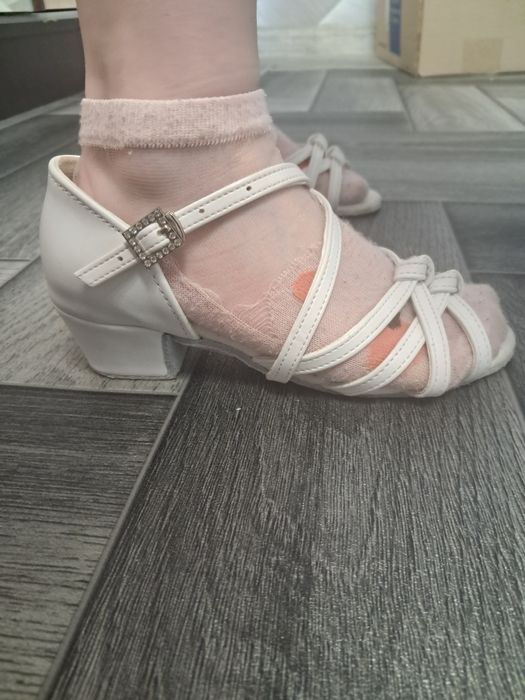 Продам туфли для танцев