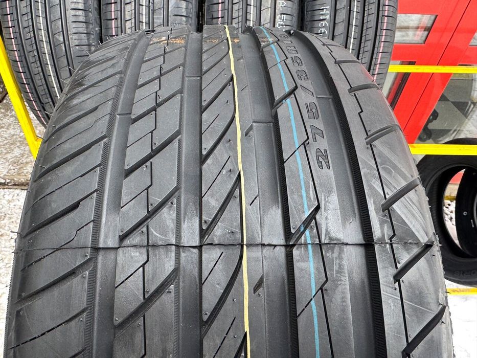 Шини нові літні 275/35 R19 Ovation VI-388  XL