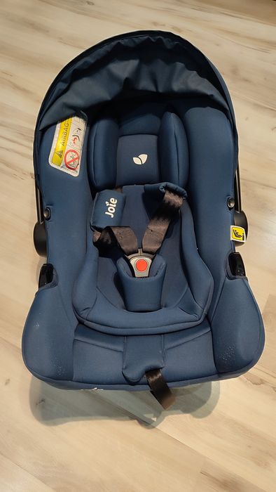 Fotelik Joie I-Snug z bazą i-Base Advance