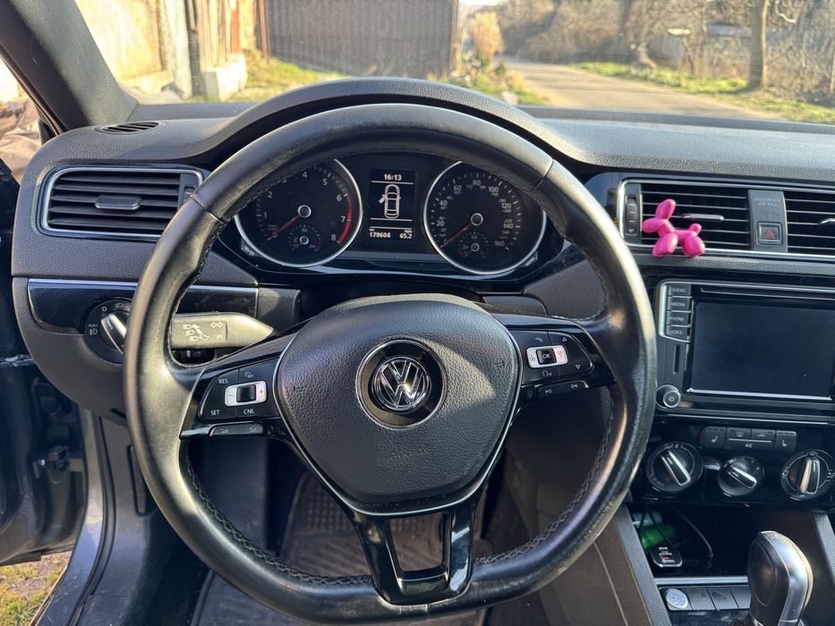 Volkswagen Jetta 2017 1.8