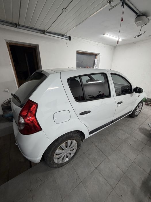 Розбірка Renault-Dacia Sandero1 Сандеро1 1.2 16v бензин(D4F734) КПП JH3077