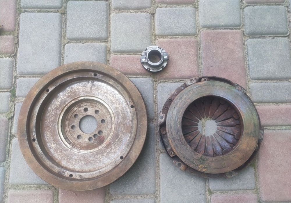 Комплект зчеплення на Мерседес W201 (190)