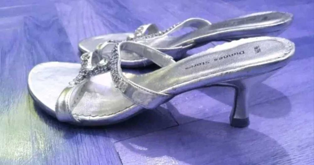 Piękne Firmowe -Dunnes Stores - roz. 36. Nowe