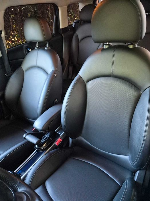 MINI Countryman 2014 VIN WMWZC5C58EWM18097 фото оголошення 10 з 16