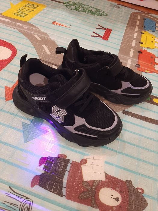 Новая детская обувь