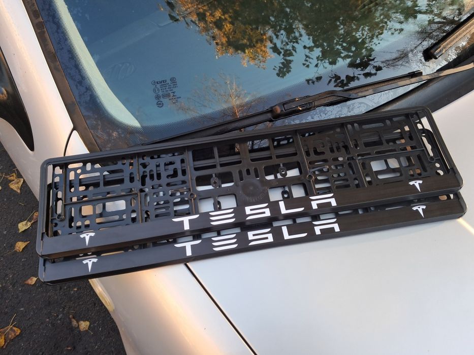 Номерна рамка, рамка під номер Dodge Tesla Mazda Nissan Toyota