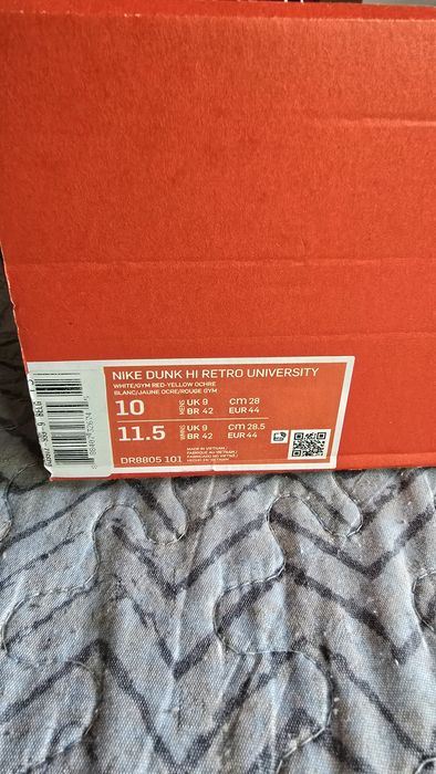 Nike dunk university red