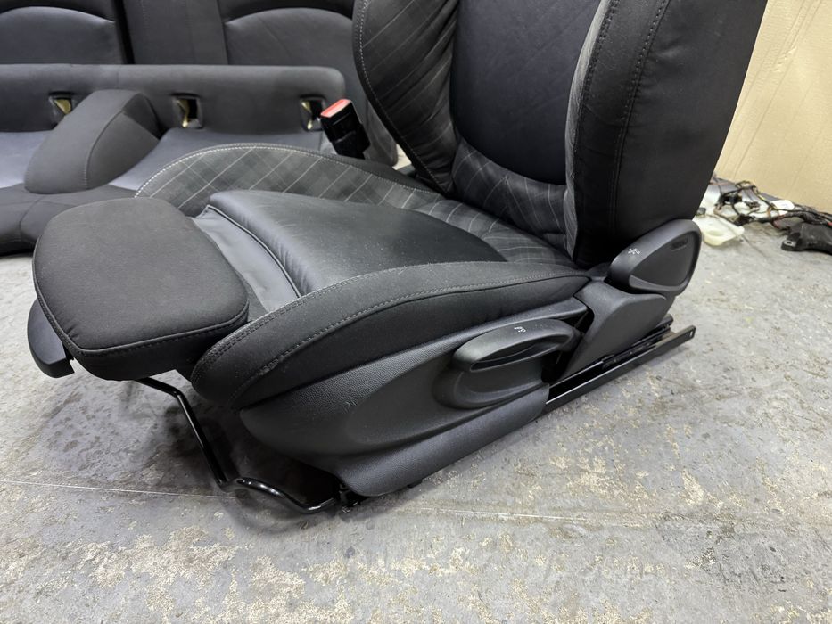 Салон Шкіра Mini Cooper S JCW Сидіння Сиденья Ф56 F56 Разборка BMW B48
