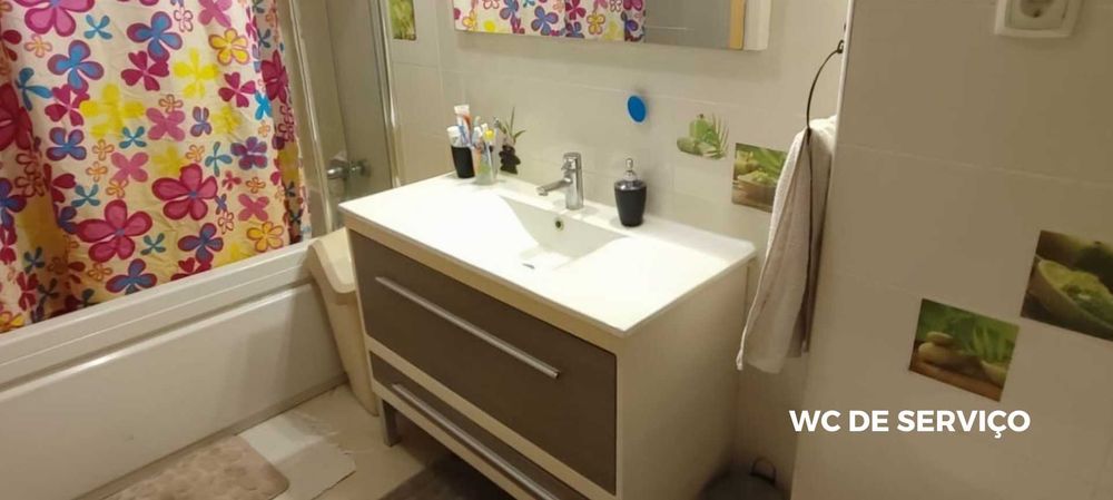 Vende-se T3 no Montijo - Localização Prime Todo o Conforto