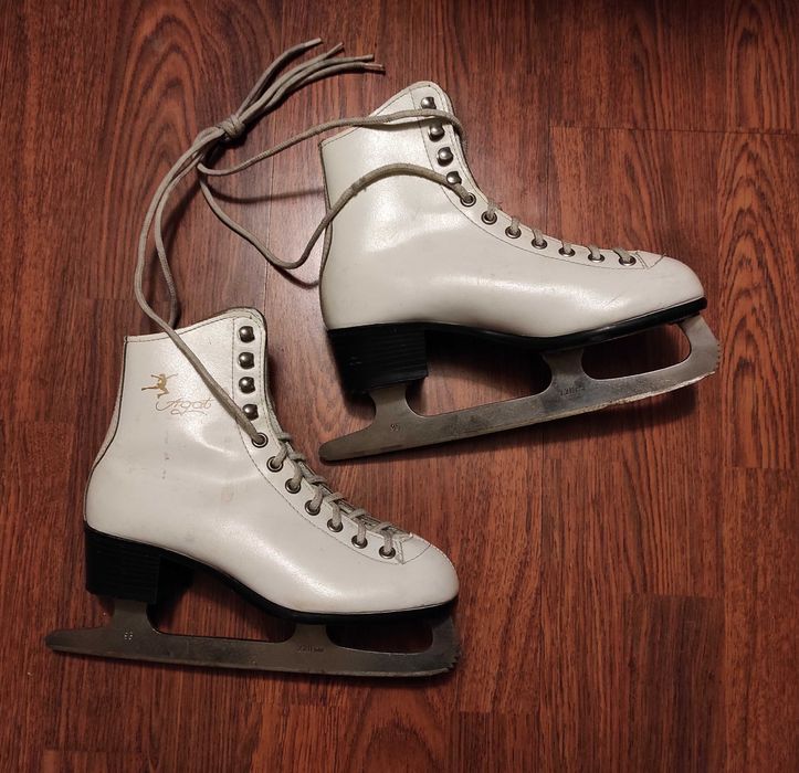 Łyżwy dziecięce - figurówki