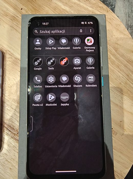 Smartfon Asus zenfone 8