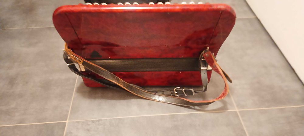 Piękny akordeon guzikowy 120 Firotti Eroica. Okazja.