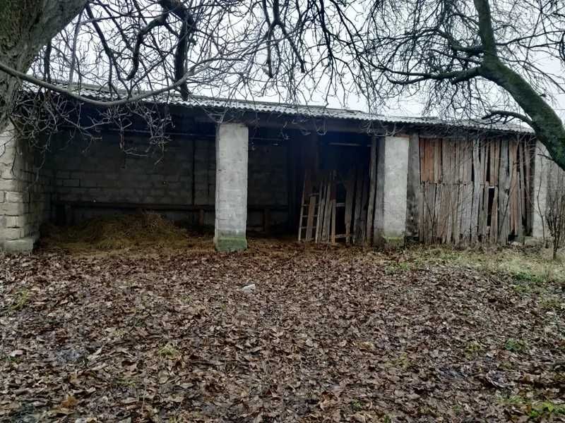 ПРОДАЖ - Нежитлова будівля, площею 468,10 кв.м. с. Білоусівка