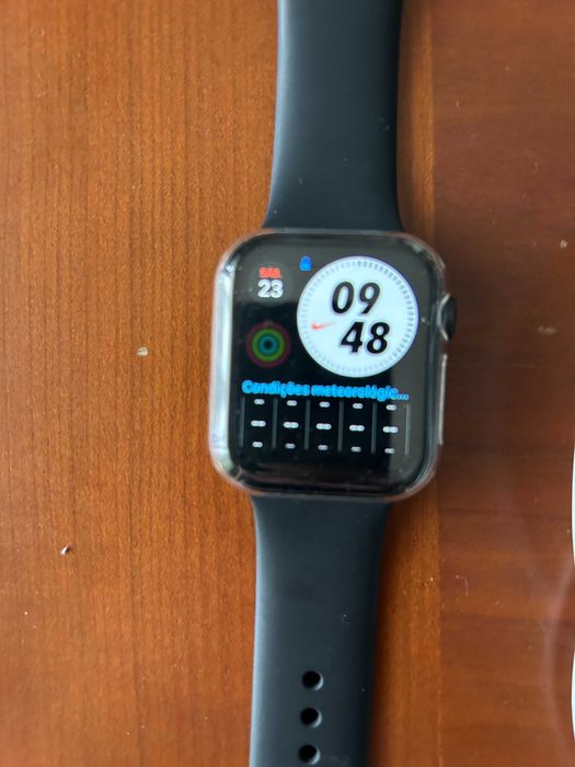 Iphone 14 128gb black + Apple Watch series 6 44 mm + Airpods Pro + carregador magsafe
