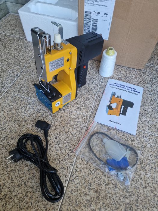 máquina de costura  para sacos portátil.  NOVA no