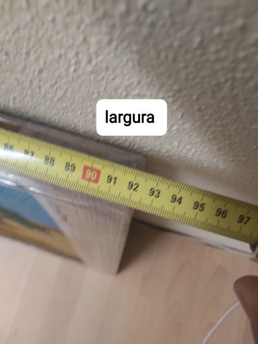 Quadro em tapeçaria de Arraiolos