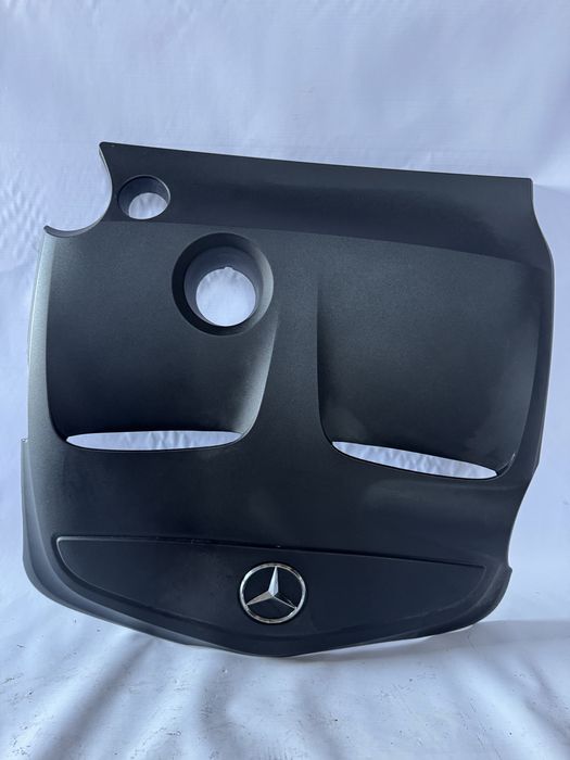 Mercedes cla w117 oslona osłona silnika górna oryginal