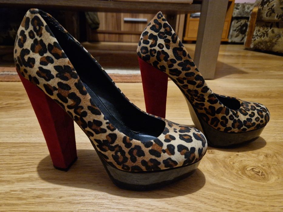 Buty na platformie