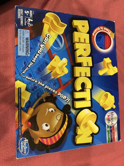 Гра Perfection від Hasbro
