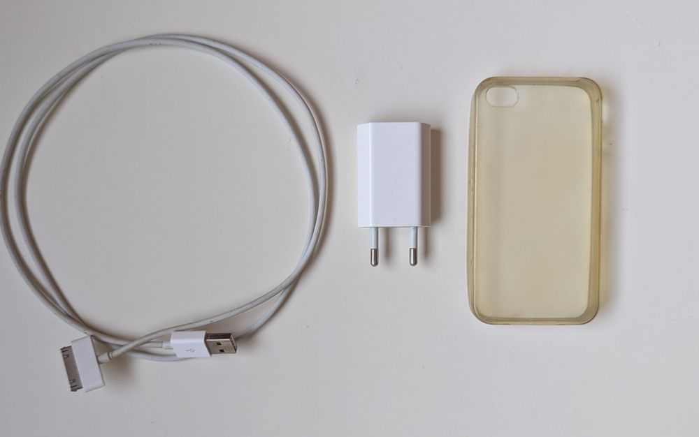 Iphone 4S 16GB wszystko działa. 87% kondycja