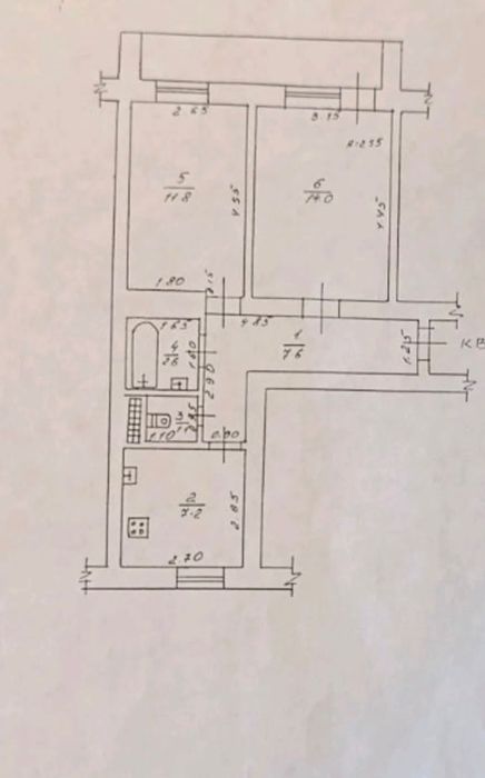 Продається стандартна 2 кімнатна квартира