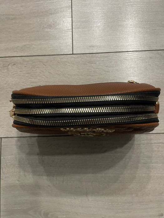 Nowa damska torebka moschino piekna okazja na prezent ! Piekna