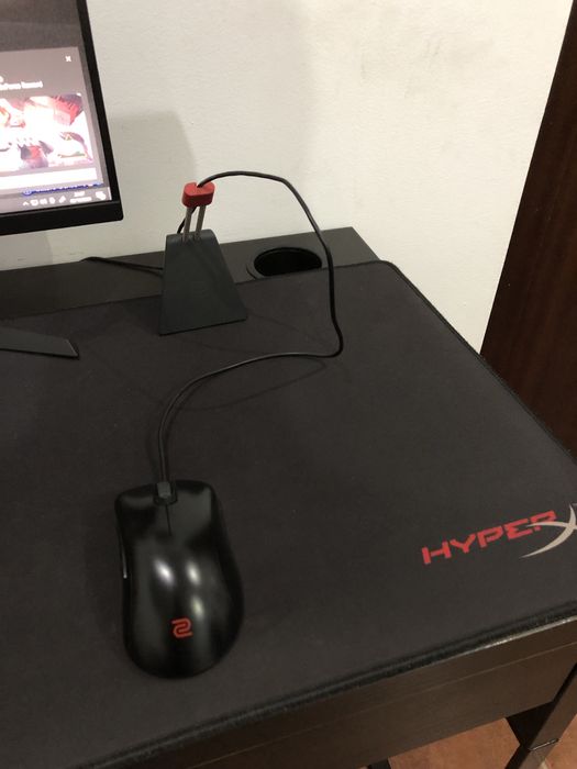 Rato Gaming ZOWIE EC2-B + Tapete HyperX + Dongle