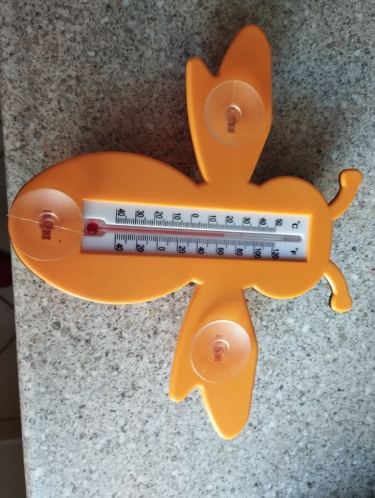 Termometr zewnętrzny,pszczoła