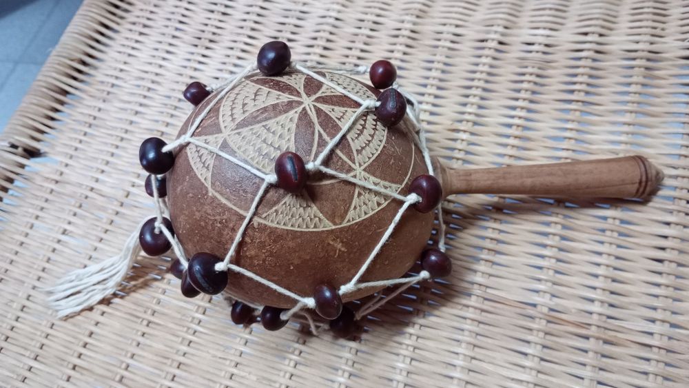 Maraca Caribenha, instrumento musical artesanal