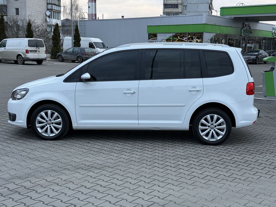 Volkswagen Touran 2015 2.0 дизель
