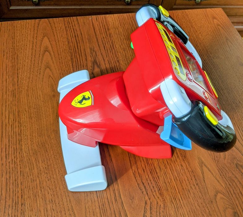 Руль Ferrari в чудовому стані