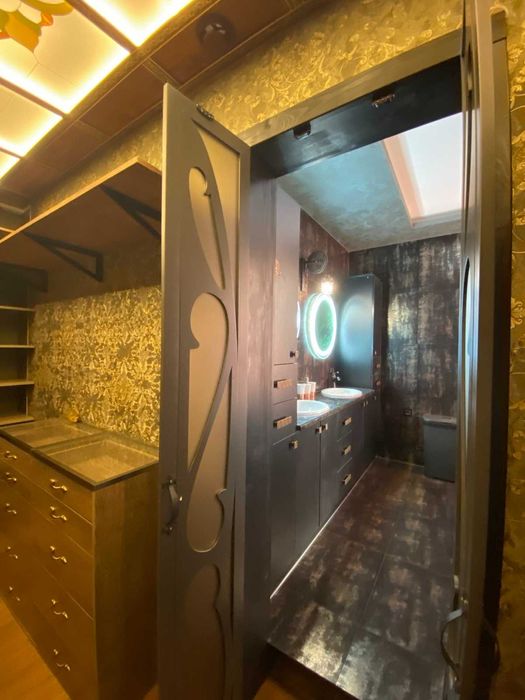 3-rooms apartment apartment by the address st. Kulikovo pole pl Oktyabrskoy revolyutsii pl (area 134 m²) - Atlanta.ua - photo 2