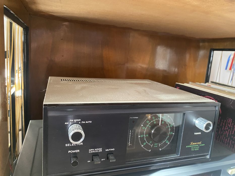 Sansui Tuner TU-555