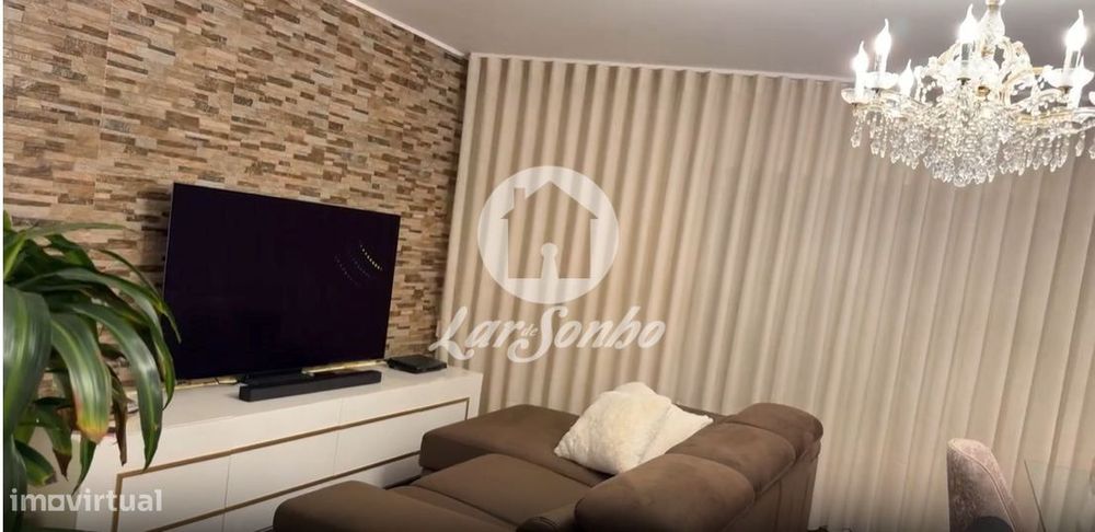 Apartamento T3 localizado em Montes Burgos — São Mamede De Infesta E Senhora Da Hora, Porto