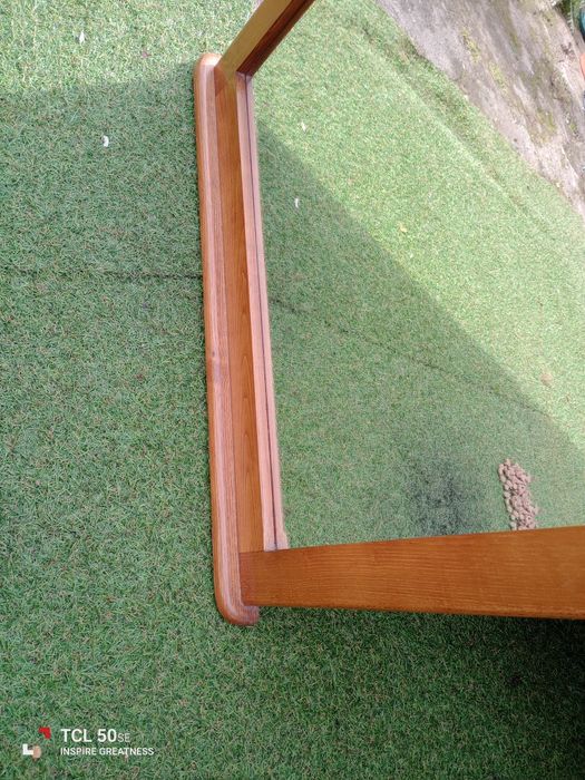 Espelho para cómoda em bom estado.