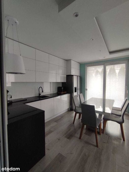 Wynajmę mieszkanie z ogrodem.