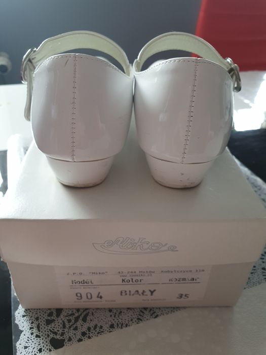 Pantofelki  buty komunijne MIKO rozmiar 35