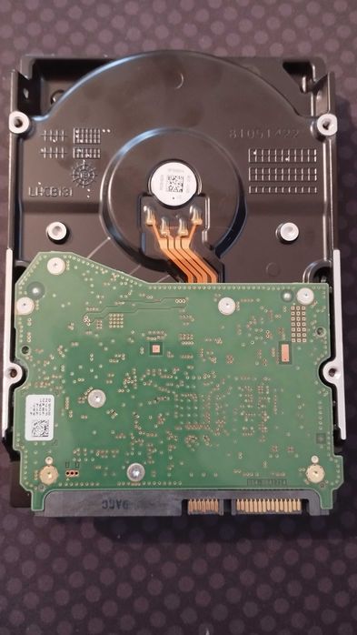Western Digital 12TB 3.5" SATA III (WD120EDAZ) – Saúde 100% / Nível Hélio 100%