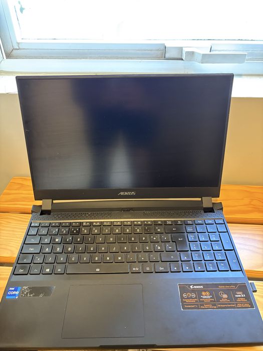 PORTÁTIL GAMER AORUS 15P XD | RTX 3070 8GB | i7-11800H | 32GB RAM | ECRÃ 300Hz